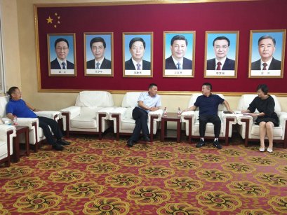 工信局周局长到飞鹤公司进行调研工作