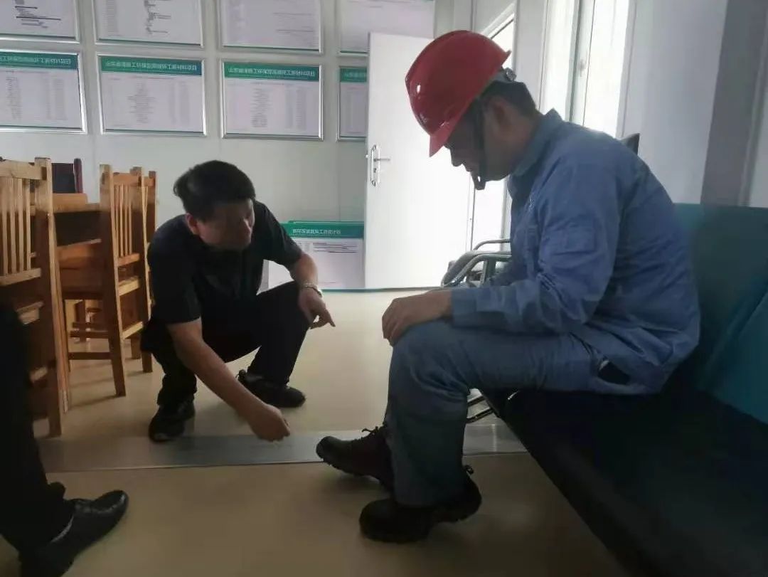 飞鹤公司走访客户穿用调研