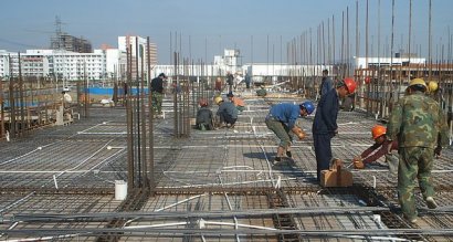 劳保鞋捂脚怎么办？