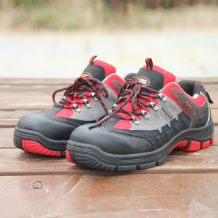 穿着绝缘安全鞋作业必须注意的十大事项