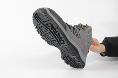 飞鹤 · 安全鞋 | 从事电力工作者选择的20318款劳保鞋