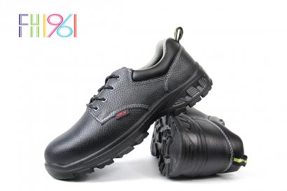 飞鹤鞋业 | 防静电劳保鞋的正确使用